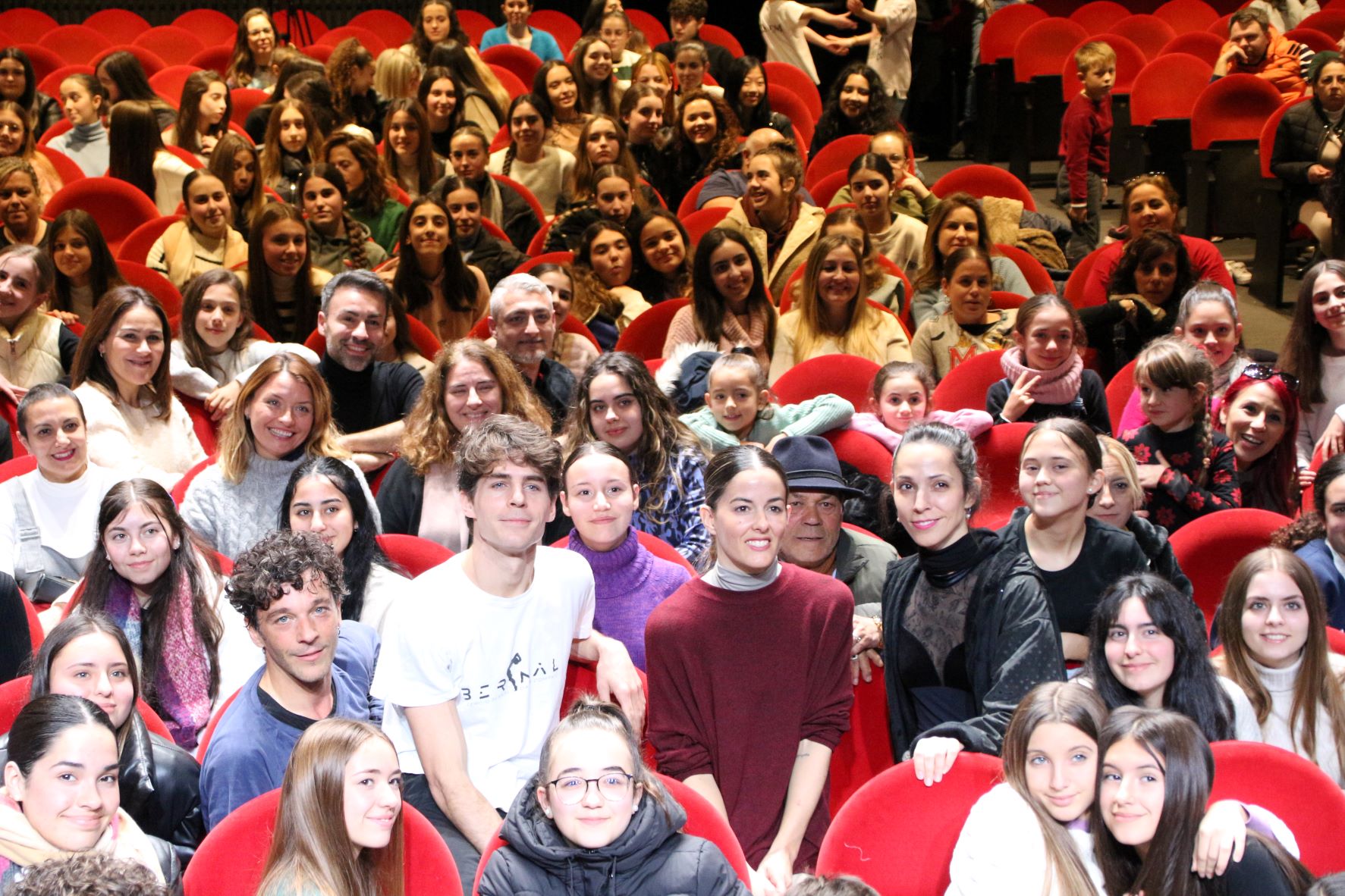 Sergio Bernal da clase  magistral a 300 alumnos de  Málaga