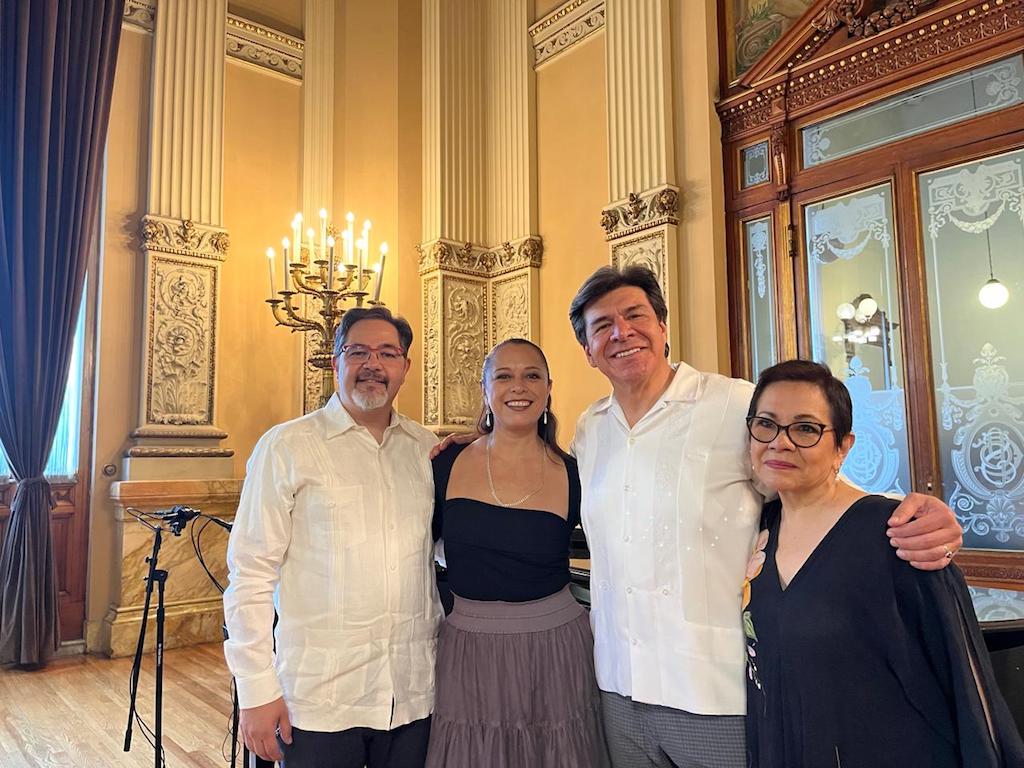 Canciones de invierno de Matías Carbajal con la soprano Eugenia Ramírez, la mezzosoprano Encarnación Vázquez y el tenor José Luis Ordóñez